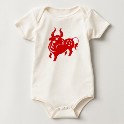 CHINESE ZODIAC OX PAPERCUT ILLUSTRATION T-SHIRT by paper_robot
