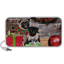 Christmas - Pug - Daisy Mae and Lily Lou Mp3 Speakers