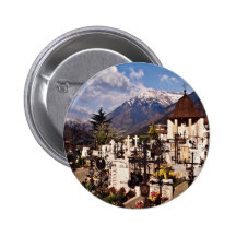 Churchyard, Dorf Tirol, (Tirolo), Alto Adige, Ital Pinback Button