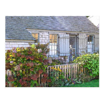 Cottage in Sconset - VINTAGE LOOK Post Card