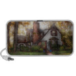 Cottage - Westfield, NJ - Grandma Ridinghoods hous Portable Speakers