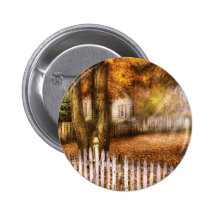 Country - White Picket Fence Pin