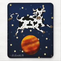 Cow Aims Higher, mousepad