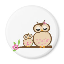 Cute mum and baby owl