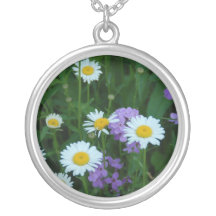 Daisies necklace