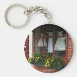 "Daisy Dresses Window Box" Key Chain