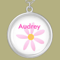 Daisy necklace necklaces