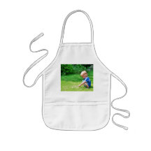 Daisy Picking Aprons