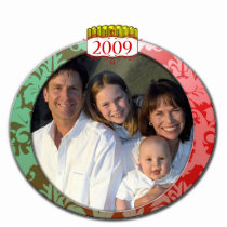 Damask 2009 Family Photo Christmas Ornament