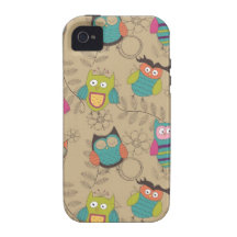 Doodled owls on beige background Case-Mate iPhone 4 covers