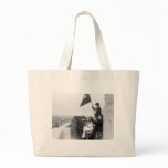Doves of Peace: 1915 bags