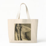 Dramatic actress bag