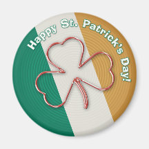 Eerie shamrock: Happy St. Patrick's Day! - Magnet