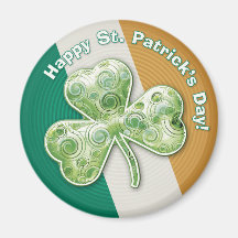 Eerie shamrock: Happy St. Patrick's Day! - Magnet