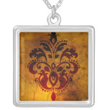 Fancy Fluer Design Necklace