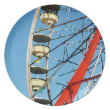 Ferris Wheel Closeup Party Plate