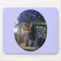 Flower Cat (oval) Mousepads