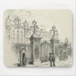 Front view of Buckingham Palace mousepads