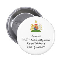 Fun Royal Wedding souvenir - Prince William & Kate Pins