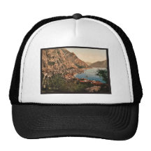 General view, Limone, Garda, Lake of, Italy vintag Mesh Hat
