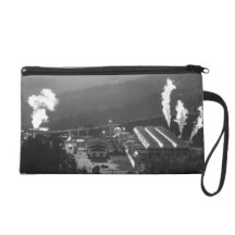 Geothermal instalations wristlet clutch