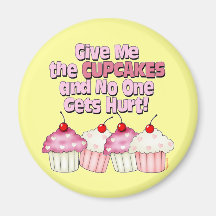 Gimme the Cupcakes Magnet