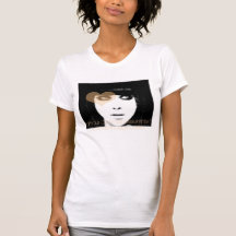 girl in love... t-shirts