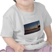Golden Gate Bridge T-shirts