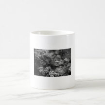 Great Barrier Reef (in grayscale) Mug