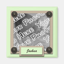 Green Buttons & Brackets Magnet