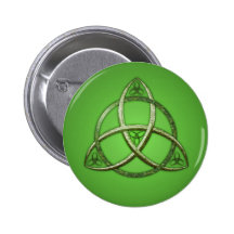 Green Celtic Trinity Knot Pin
