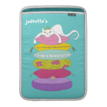 Grumpy princess cat and the pea Macbook Air sleeve