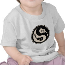 guit-yang1-blk-tan-T Tshirt