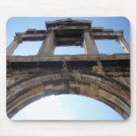 hadrian's arch