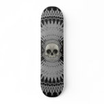 Halftone Skull & Radial Graphics: Skateboard