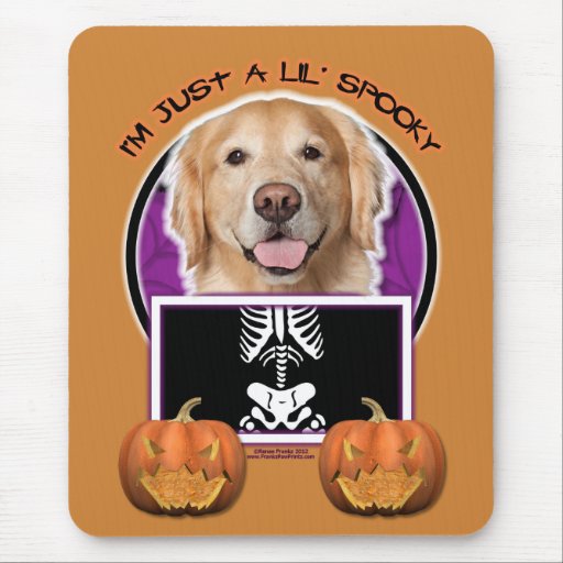 Halloween - Just a Lil Spooky - Golden Retriever Mouse Mat