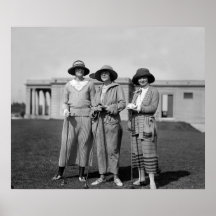 Hitting the Links in Style: 1923 Print