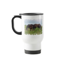 Horse Family Grazing Plastic Travel Mug