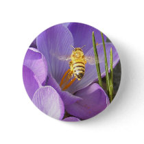 Hovering Bee ~ button