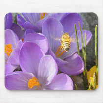 Hovering Bee ~ mousepad