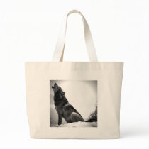Howling Wolf in Snow Bag