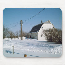 Iowa Barn in the Winter Mouse Pads