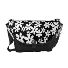 Jasmin floral messenger bag