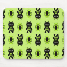 Kawaii Green Cat and Paw Print Pattern Mousepad