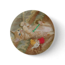 Kitten Dax Plays Button