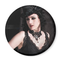 La Dame Noire - Magnet