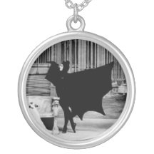 Les Vampires necklace