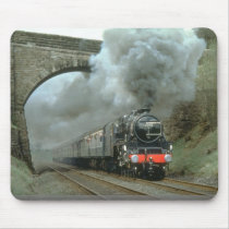 LMS Class 5 blasts along the Settle & Carlisle rou Mousepad