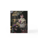Madame" Knows it all" note card