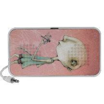 Maud and her dragonfly travel speakers